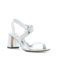 Серебряные кожаные босоножки на каблуке от Casadei
