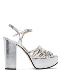 Серебряные кожаные босоножки на каблуке от Marc Jacobs