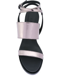 Женские серебряные кожаные босоножки от A.F.Vandevorst