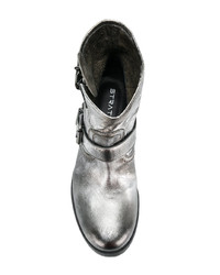 Серебряные кожаные ботильоны от Strategia