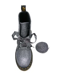 Женские серебряные кожаные ботинки на шнуровке от Dr. Martens