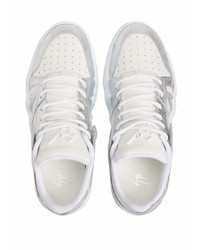 Мужские серебряные кожаные низкие кеды от Giuseppe Zanotti