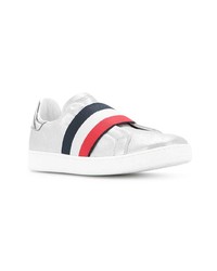 Женские серебряные кожаные слипоны от Moncler