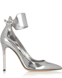 Серебряные кожаные туфли от Gianvito Rossi
