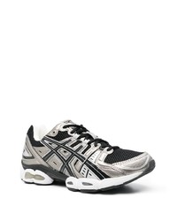 Мужские серебряные кроссовки от Asics