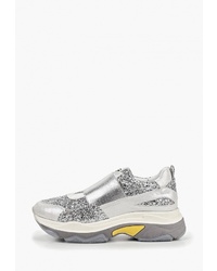 Женские серебряные кроссовки от Grand Style