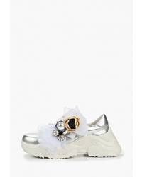 Женские серебряные кроссовки от Grand Style