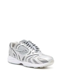 Мужские серебряные кроссовки от Saucony