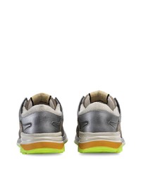 Мужские серебряные кроссовки от Gucci