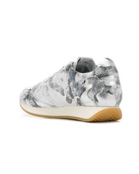 Женские серебряные низкие кеды от Philippe Model