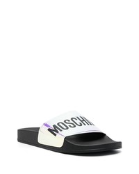 Мужские серебряные резиновые сандалии от Moschino
