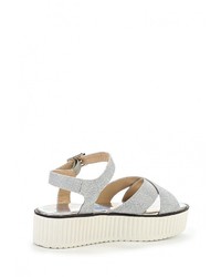 Серебряные сандалии на плоской подошве от Coco Perla