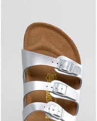 Серебряные сандалии на плоской подошве от Birkenstock