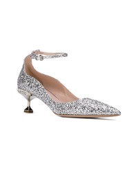 Серебряные туфли с пайетками от Miu Miu