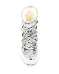 Серебряные угги от Chiara Ferragni