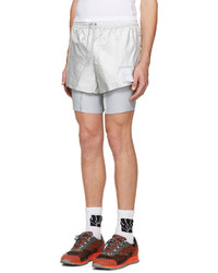 Мужские серебряные шорты от Satisfy