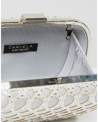 Серебряный клатч от Carvela