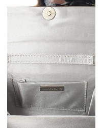 Серебряный клатч от Call it SPRING