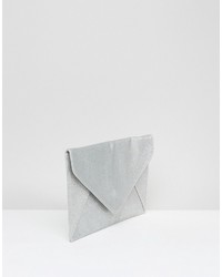 Серебряный клатч от Boohoo