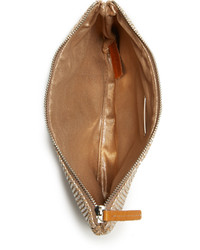 Серебряный клатч от Monserat De Lucca