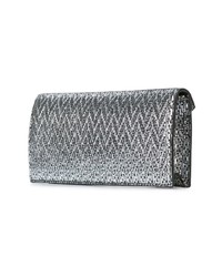 Серебряный клатч от Saint Laurent