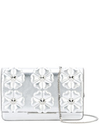 Серебряный кожаный клатч с цветочным принтом от Fendi