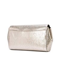 Серебряный кожаный клатч от Coach