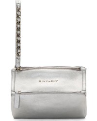 Серебряный кожаный клатч от Givenchy