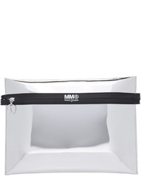 Серебряный кожаный клатч от Maison Margiela
