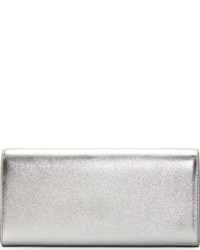 Серебряный кожаный клатч от Saint Laurent