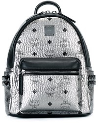 Женский серебряный кожаный рюкзак с принтом от MCM