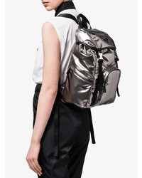 Женский серебряный кожаный рюкзак от Prada