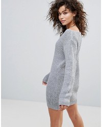Серое вязаное платье-свитер