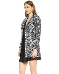 Женское серое пальто с леопардовым принтом