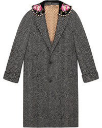 Женское серое пальто с узором "в ёлочку" от Gucci
