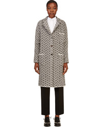 Женское серое пальто с узором "в ёлочку" от Thom Browne