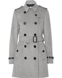 Женское серое пальто от Burberry