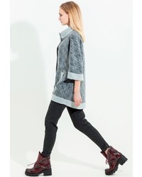 Женское серое пальто от JN