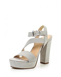 Серые босоножки на каблуке от Versace 19.69