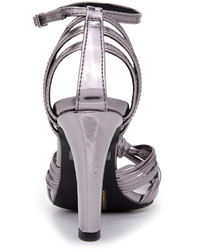 Женские серые босоножки от Jeffrey Campbell