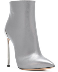 Серые ботильоны от Casadei