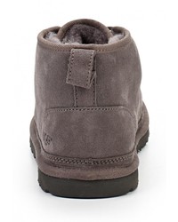 Мужские серые ботинки от UGG Australia