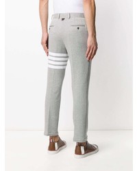 Серые брюки чинос от Thom Browne