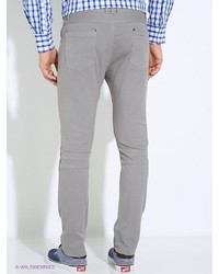 Серые брюки чинос от Oodji