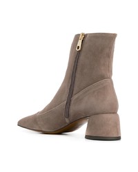 Серые замшевые ботильоны от Castaner