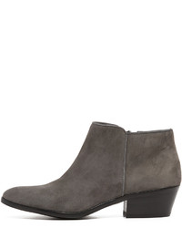 Серые замшевые ботильоны от Sam Edelman
