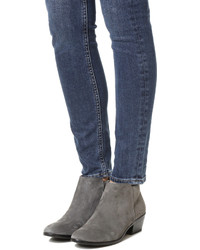 Серые замшевые ботильоны от Sam Edelman