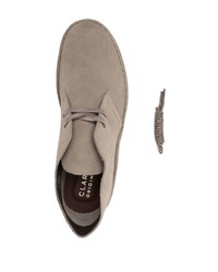 Серые замшевые ботинки дезерты от Clarks Originals
