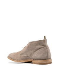 Серые замшевые ботинки дезерты от Officine Creative