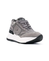 Серые замшевые кроссовки на танкетке от Rucoline